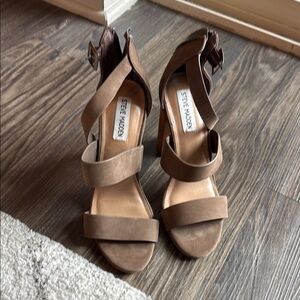 Steve Madden Brown Block Heel Sandals